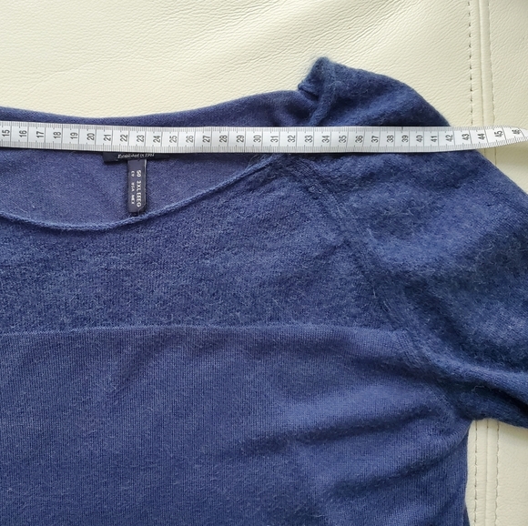 2/40$ Armani Jeans wool blue sweater - Picture 9 of 14
